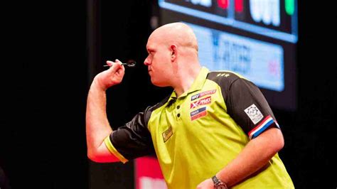 What Is The Michael Van Gerwen Dart Grip - Learn From His Success