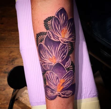 Purple crocus tattoo | Body art, Tattoos, Art tattoo