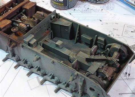 Panzer III Interior Paint | Nathan Makes Stuff!