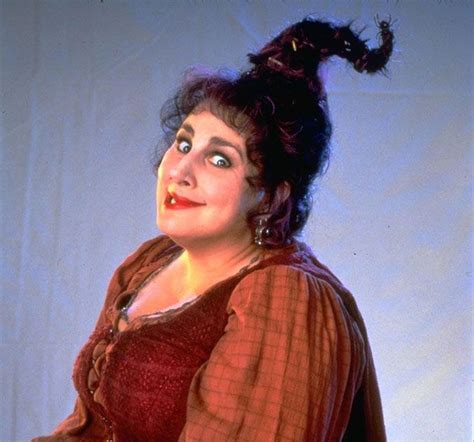 5 Reasons I Am Literally Mary Sanderson From "Hocus Pocus"