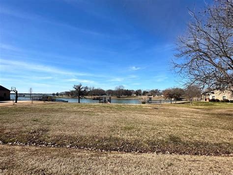 Kerens, TX Real Estate & Homes For Sale - Movoto