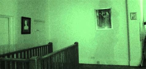 TV crew films 'ghost' in Tutbury Castle | Unexplained Mysteries