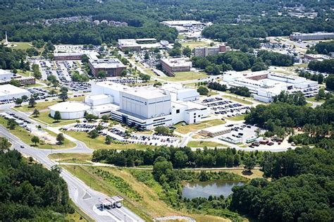 NASA_Goddard_Space_Flight_Center_Aerial_view_2010_facing_south-1 ...