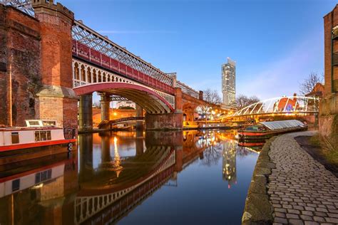 10 amazing places that will make you fall in love with Manchester ...