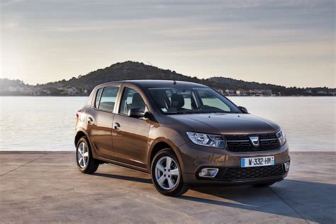 Dacia : Dacia Sandero hatchback | Carbuyer : Discover the new dacia ...