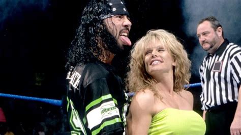 10 On-Screen WWE Couples That Ended Too Soon