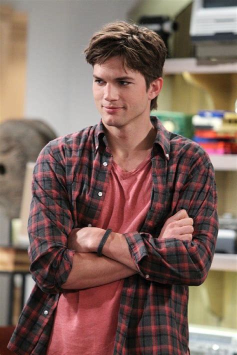 Ashton Kutcher in 'two and a half men | Ashton kutcher, Half man, Ashton