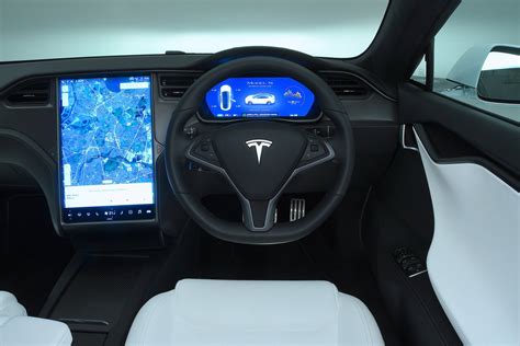 Tesla Model S Interior, Sat Nav, Dashboard | What Car?