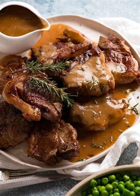 Lamb Chops with Rosemary Gravy (loin chops, forequarter, cutlets ...