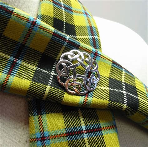 Celtic Brooches – Celtic Crystal Design Jewelry