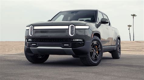 2023 Rivian R1T Prices, Reviews, and Photos - MotorTrend