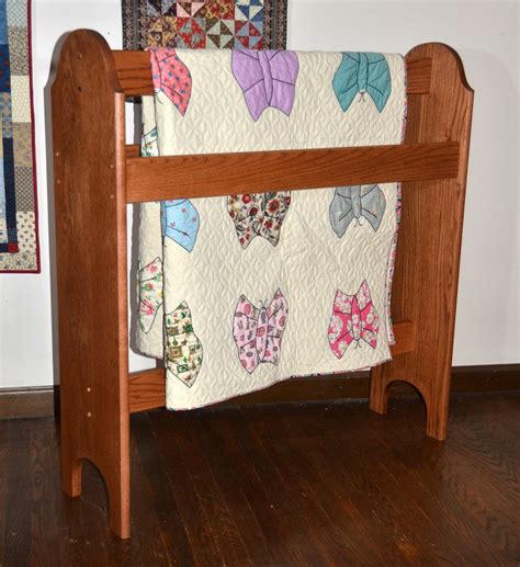 Wooden Quilt Stands & Custom Quilt Display Racks | DWR ... in 2024 ...