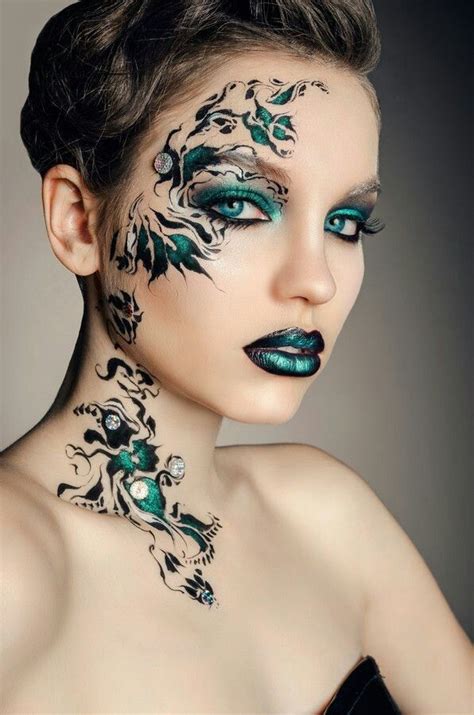 Pin by Néebulleuse on Face Make Up | Fantasy makeup, Creative makeup ...