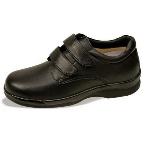 Black Diabetic Shoes Orthopedic Shoes at Rs 2200/pair in New Delhi | ID ...