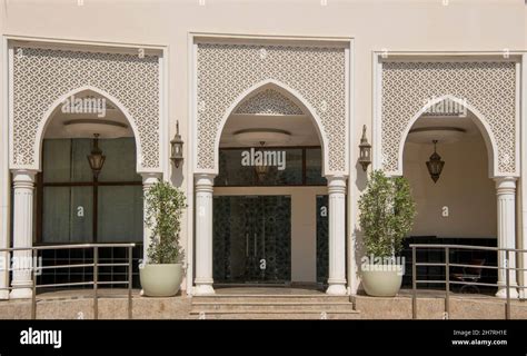 Classic Islamic architecture entrance Mohammed Bin Almulla Mosque Dubai ...