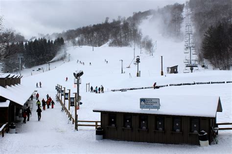 Day Trips & Beyond: Skiing in Boone, N.C. North Carolina’s ski slopes ...