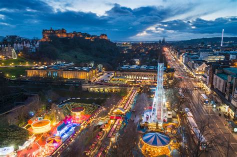 Edinburgh's Christmas Markets & Winter Festivals | VisitScotland