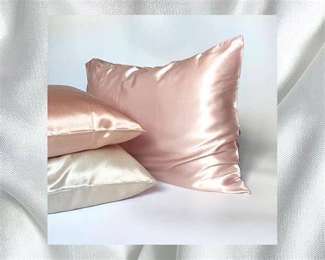 Satin vs. Silk Pillowcases for Hair: What's the Distinction? - The ...