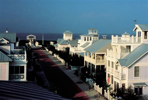 Seaside is Florida's perfect little town - Orlando Sentinel