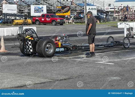 Vintage Dragster on the Track Editorial Photography - Image of driver ...