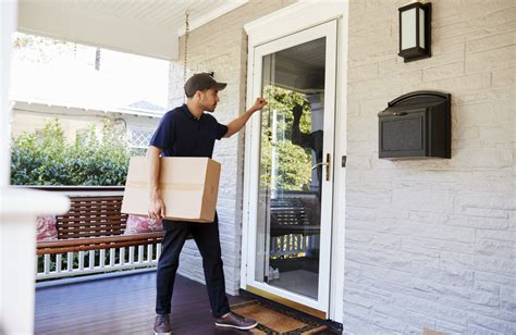 What Are The Different Types of Courier Services?