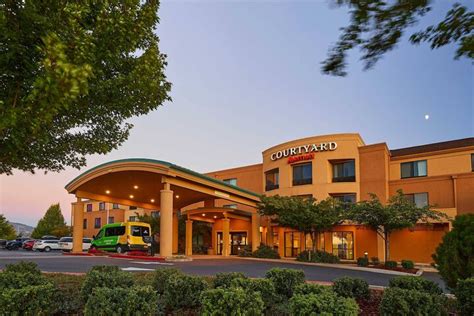 Courtyard by Marriott Medford Airport Medford | Bookonline.com