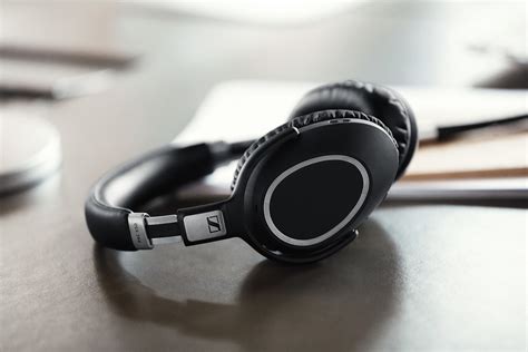 Review: Sennheiser PXC 550 Wireless Noise Cancelling Headphones