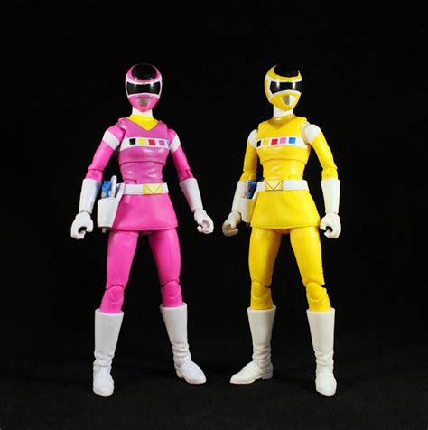 She's Fantastic: Power Rangers in Space - PINK RANGER!