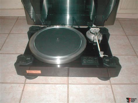 High End Pioneer PL-90 top model turntable ! Photo #1581167 - UK Audio Mart