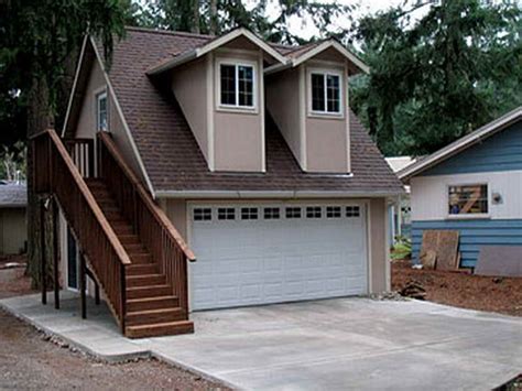 Prefab Garage Stairs - livingroom