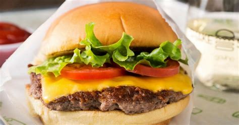 Here's Where You Can Get Free Cheeseburgers For National Cheeseburger Day