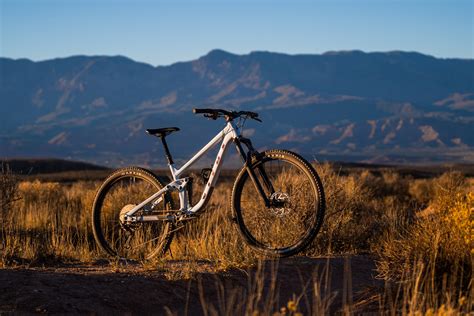 2023 Vitus Mythique 140mm Trail Bike starts at $1,999 USD - Bikerumor