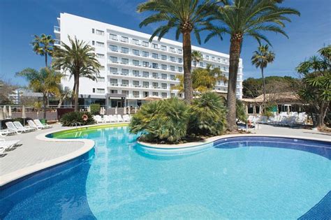 HOTEL RIU BRAVO (Playa de Palma, Majorca) - All-inclusive Resort ...