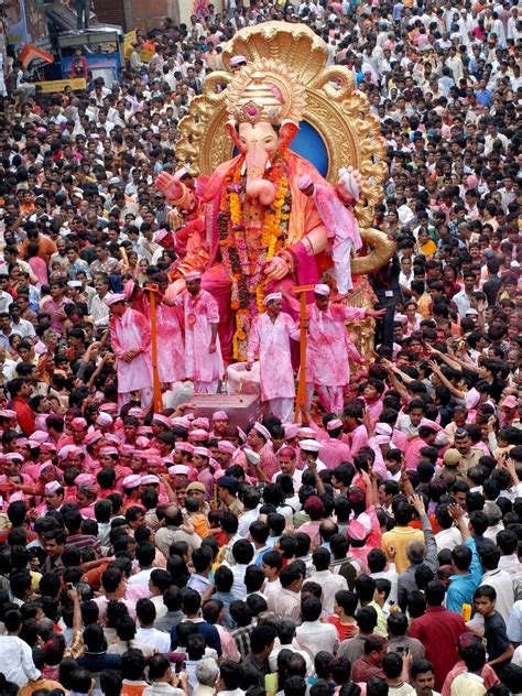 Ganesh Chaturthi 2022: Mumbai’s most famous Sarvajanik Ganeshotsav ...