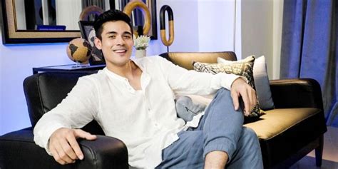 Who is Xian Lim dating? Xian Lim girlfriend, wife