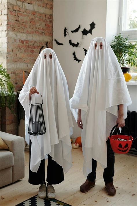 7 Easy Halloween Costumes | The Slate