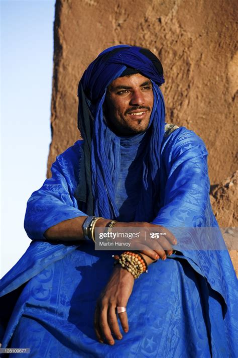 Stock Photo : Tuareg man, dressed in traditional clothing, with Ait ...