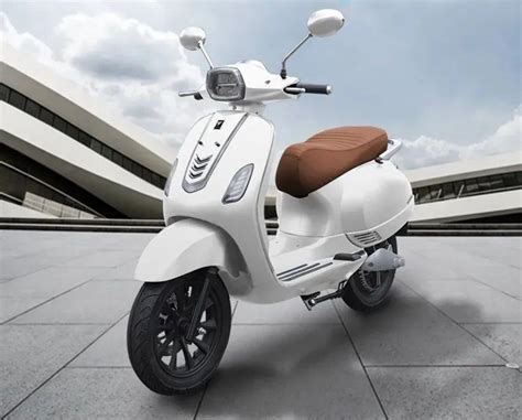 Motor Listrik Smoot Zuzu Meluncur di Indonesia, Desain Mirip Vespa ...