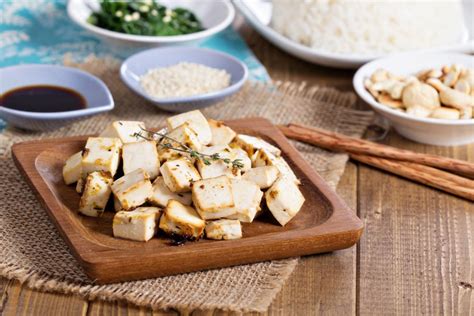 Tofu: Health benefits, uses, and possible risks