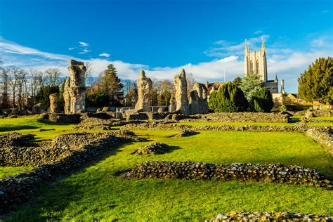 Bury St Edmunds Abbey - History and Facts | History Hit