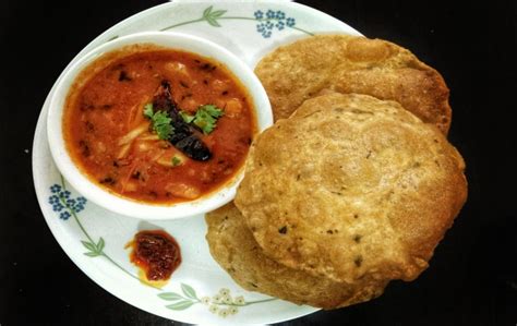 Aloo Poori - Rs 80 , book now at B1-106, Akshar Elementa, Tathawade ...