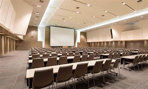 Conference and Meeting Room Lighting: The Ultimate Guide – Upward ...