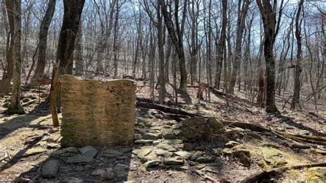 Hike to Upper Pocosin Mission at Shenandoah National Park