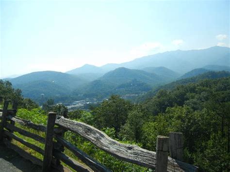 Gatlinburg Scenic Overlook (TN): Top Tips Before You Go - TripAdvisor