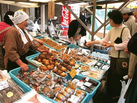 Wajima Morning Market | HOKURIKU x TOKYO (JAPAN)