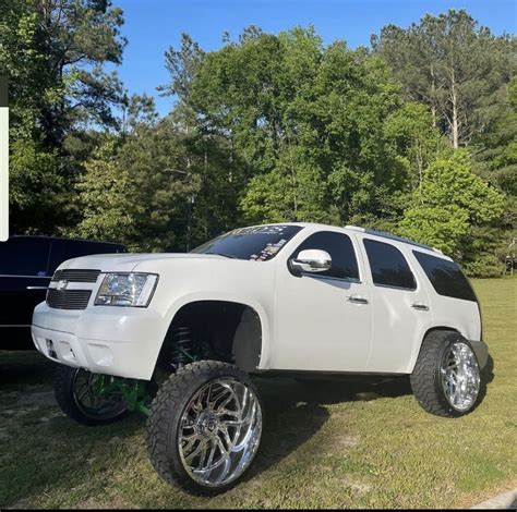 Squatted Chevy Tahoe: Official SUV of....? : r/regularcarreviews