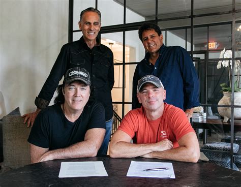 David Lee Murphy Signs with Reviver Entertainment Group - Country Music ...