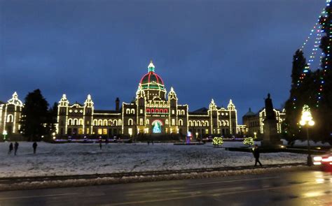 Victoria Weather & Climate: Snow returns to Victoria after 1,785 snow ...