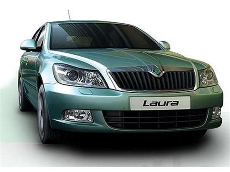 Skoda Laura Old Photos, Interior, Exterior Car Images | CarTrade