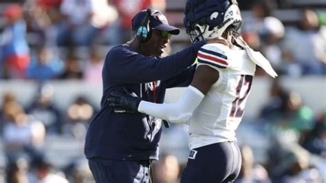 Jackson State’s Travis Hunter and Deion Sanders bonded over a mutual ...